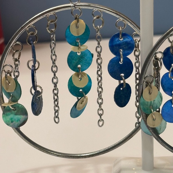 Earrings: Chic Silver Hoop Earrings with Blue and Green Accents - Picture 2 of 3